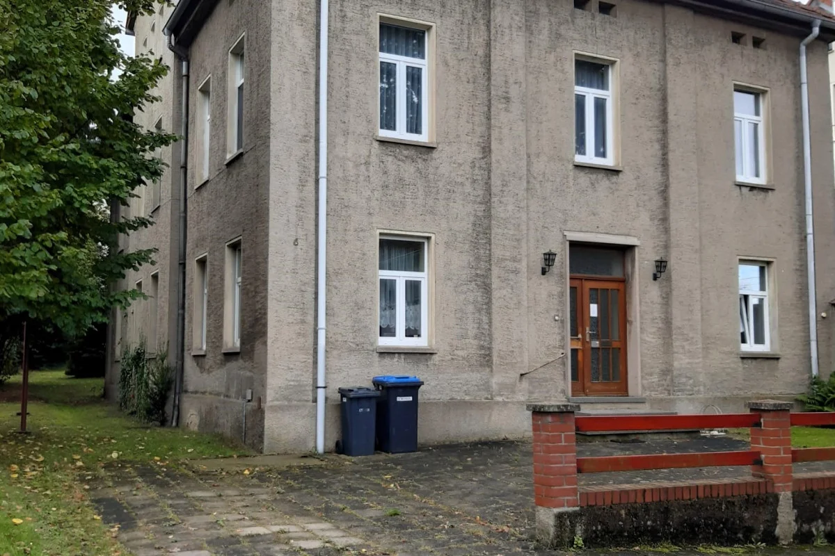 Bild 4 Innenhof